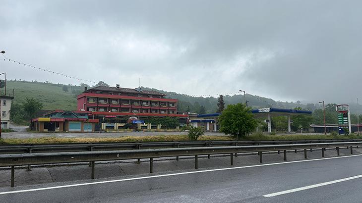 Sakarya’da otelde çatışma! 2 kişi öldü, 1 kişi ağır yaralı