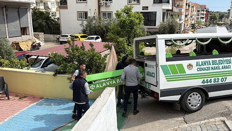 Antalya'da sır ölüm! 58 yaşındaki adam pansiyonda ölü bulundu