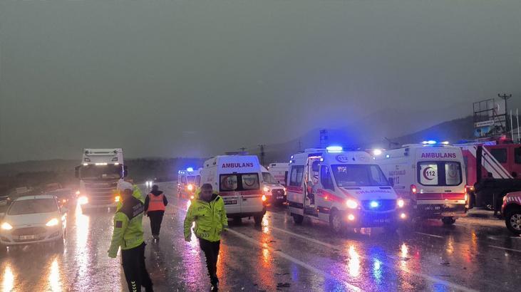 SON DAKİKA | Malatya-Adıyaman yolunda yolcu otobüsü devrildi: 3 ölü, 22 yaralı
