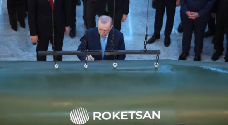 Yunan basını Türkiye'nin 'dünya liderliğini' yazdı! '40’tan fazla ülkeye silah ihraç ediyor'