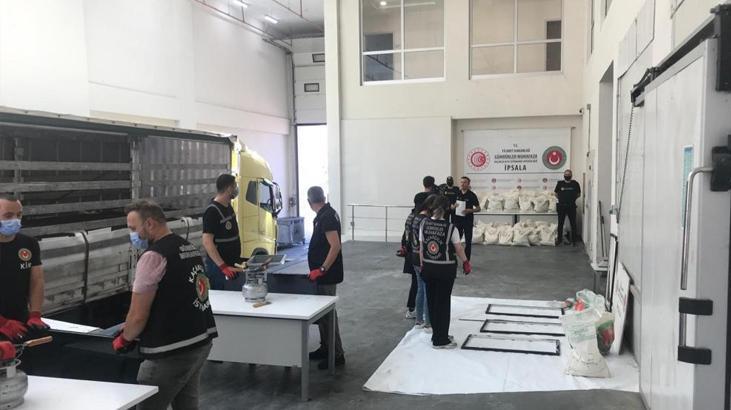 Edirne’de tırda tam 1,5 ton uyuşturucu ele geçirildi