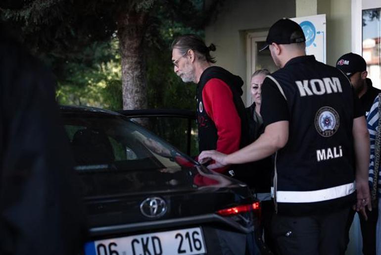 Son dakika... Etimesgut Belediye Başkanı Erdal Beşikçioğlu gözaltına alındı