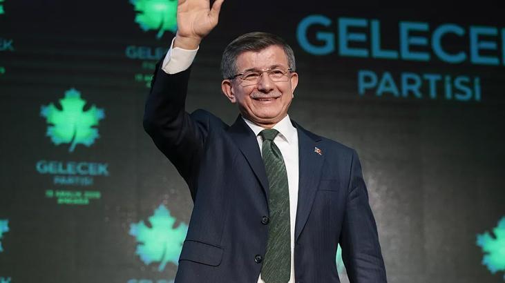 Ahmet Davutoğlu açıkladı: Gelecek Partisi feshedildi