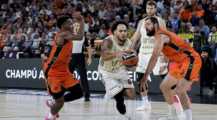 Euroleague’de Fenerbahçe, Valencia karşısında mağlup! Sezonun 2. yenilgisi